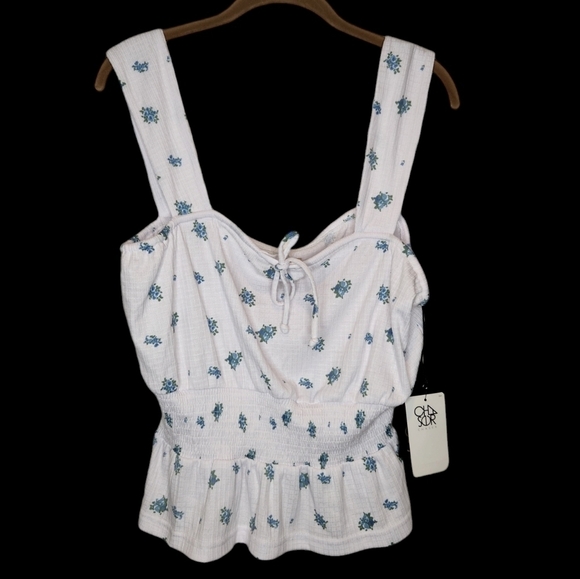 Chaser Tops - Chaser White Tank with Blue/Green Floral Accents Size L